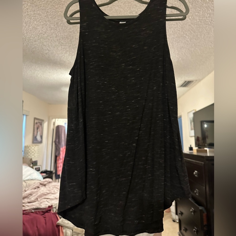 Black Sleeveless Top